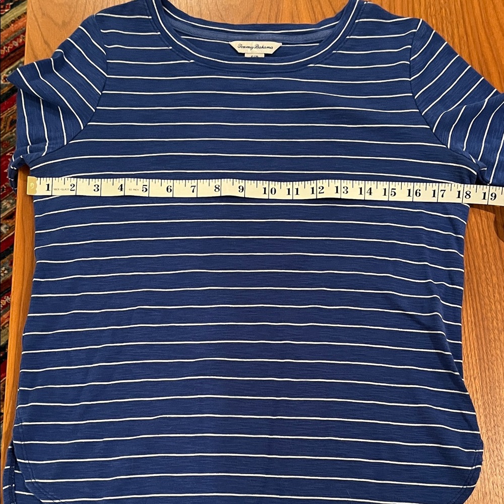 EUC Tommy Bahama Ashby Isles Blue with Metallic Stripe 3/4-Sleeve T-Shirt Sz S/P - Picture 4 of 10